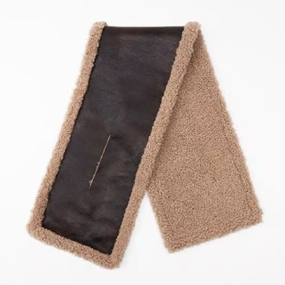 Zara Double Faced Faux Sheepskin Shearling Scarf - Picture 2 of 11